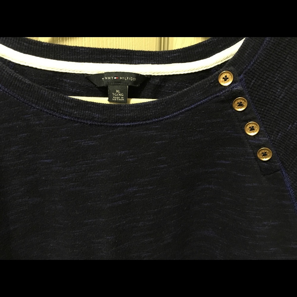 Sweater - Picture 2 of 4